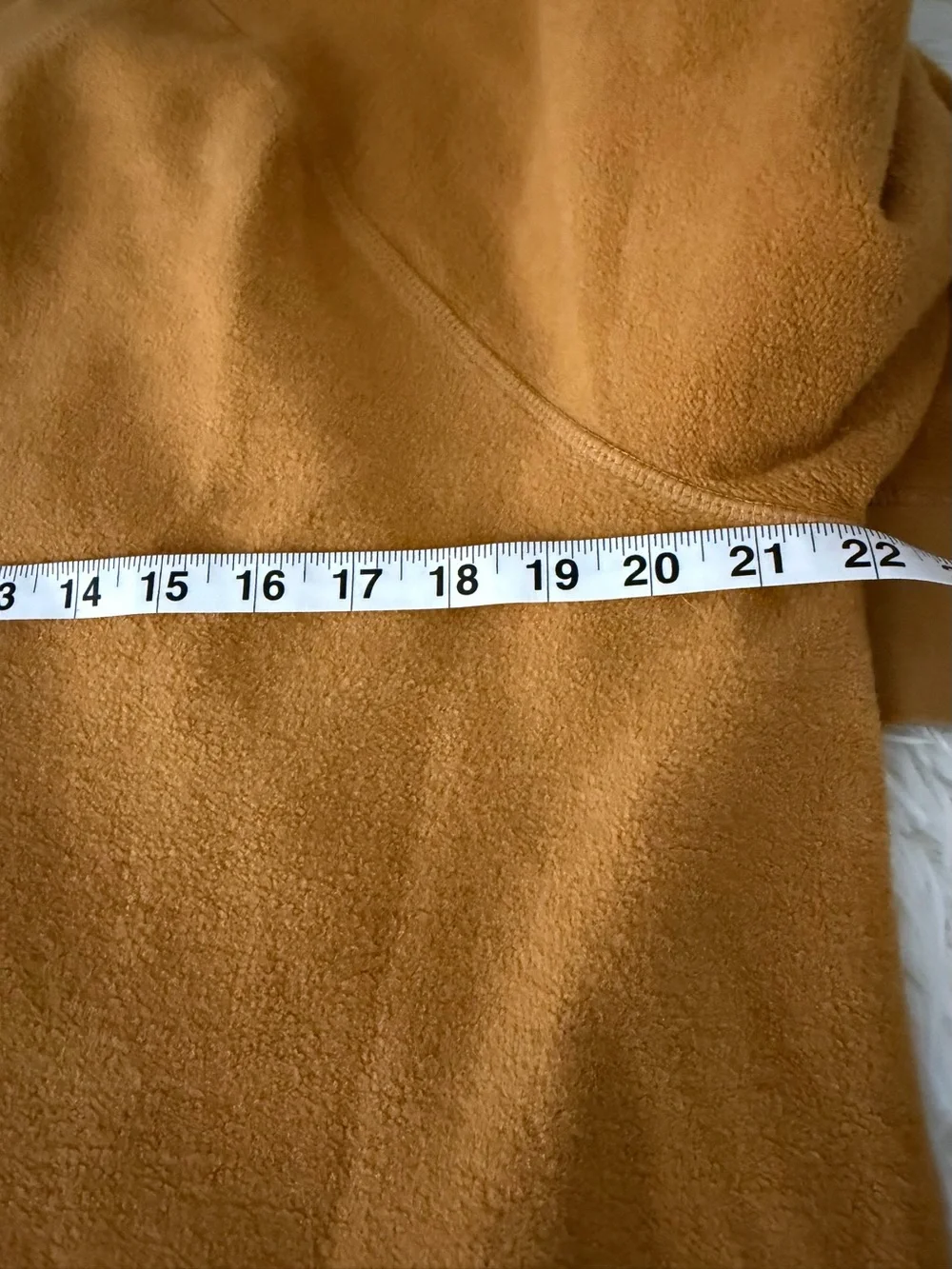 PacSun Mustard Crewneck Sweatshirt Size M Cozy Raglan Fit Men Sporty Unisex
